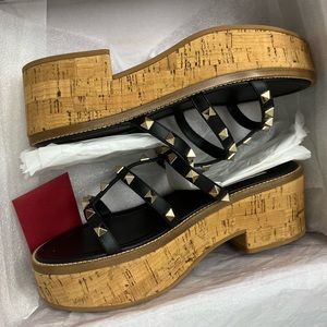 Valentino Platform Slides